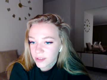 webcam girl evamangoo capture image #2682575