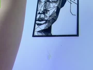 webcam girl lucie_beltran capture image #2832537
