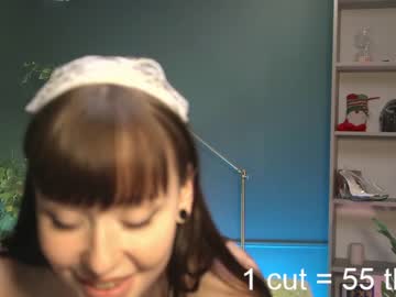 webcam girl ella_knockers_xl capture image #1566237