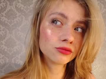 webcam girl lillpio capture image #1984560