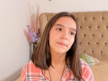 webcam girl catherineandrea capture image #2615255