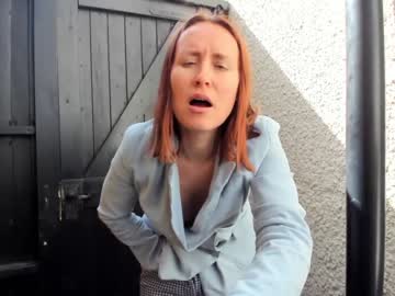 webcam girl eatmypie69 capture image #2658329