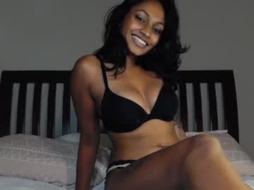 webcam girl xzaramx capture image #2502128