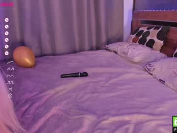 webcam girl yolandabertha capture image #3907766