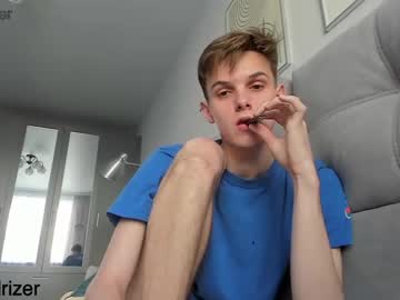 webcam man horny_jerk_roy_prick2001 capture image #1681721