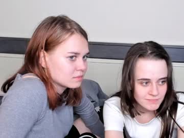 webcam couple two_girls_on_da_stream capture image #3996571