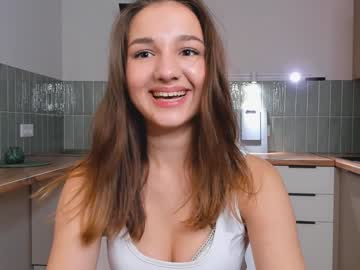 webcam girl lynnhalloway capture image #4050987