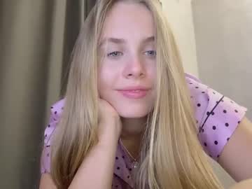 webcam girl gosssip capture image #3370733