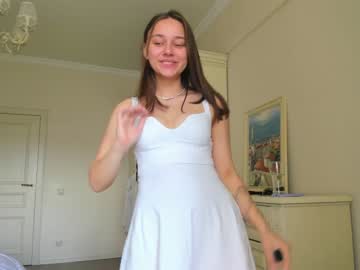 webcam girl eleonora_linn capture image #2218525