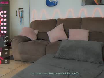 webcam girl latinbaby_666 capture image #2487424