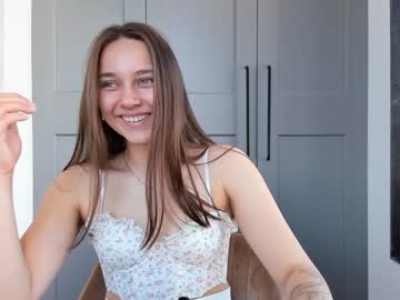 webcam girl eleonora_linn capture image #2069686