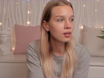 webcam girl sharonmorgans capture image #3383499
