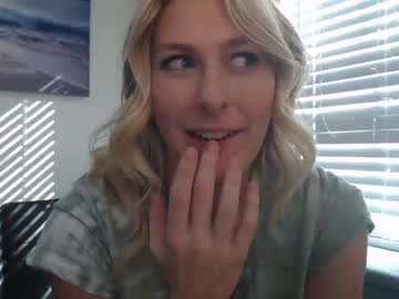 webcam girl wet_scarlett72 capture image #3219408