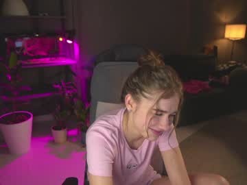 webcam girl mayabach capture image #3613375