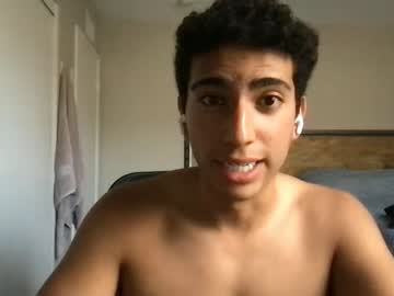 webcam man julianisshy capture image #3953596