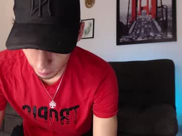 webcam man fratguysonline capture image #1765466
