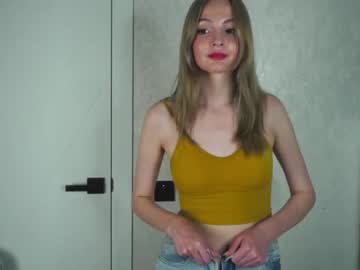 webcam girl esmeblond capture image #4030380