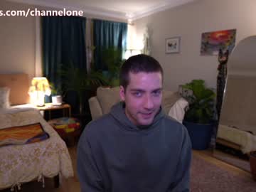webcam couple channel_1_tv capture image #2474704