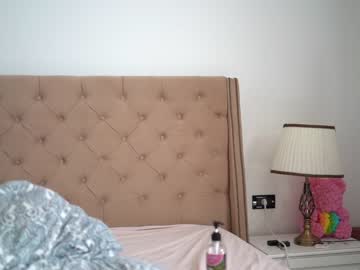 webcam girl layanaqueen capture image #2212716