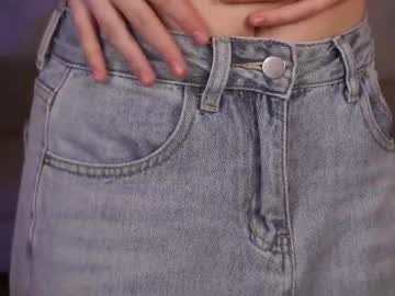 webcam girl sweet_lips_are_made capture image #4067108