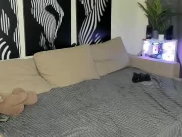 Cam for playful_kitty0