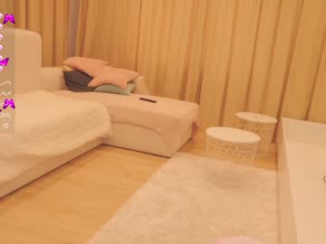 webcam girl aveksmr capture image #1936859
