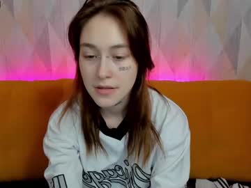 webcam girl christine_heisenberg capture image #3152253