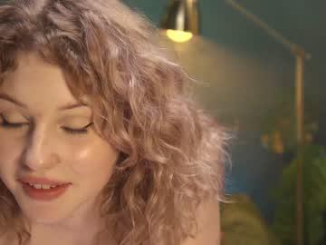 webcam girl nicole_soft capture image #2276484