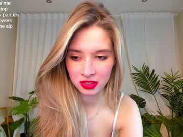 webcam girl milablush capture image #3569211