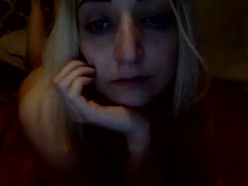 webcam girl katiedaily capture image #1243595
