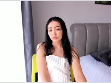 webcam girl aina_kun capture image #1586057