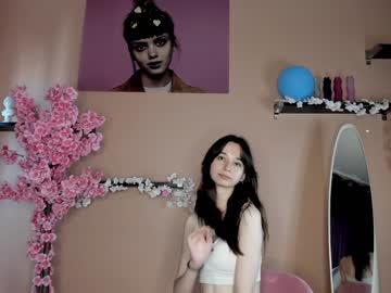 Cam for emmi_sunshine