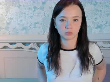 webcam girl dismayistrar capture image #2298768