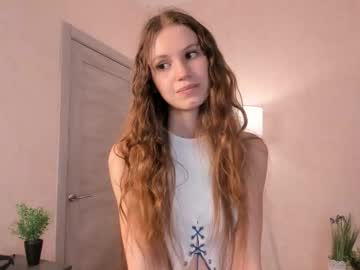 webcam girl katiecullimore capture image #4039296