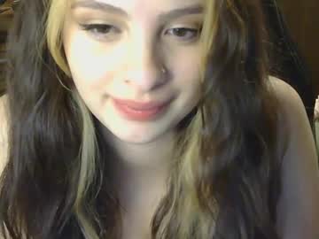 webcam girl kitty_cat_katie capture image #4089465