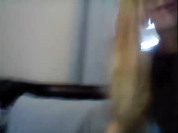 webcam girl zaraluannmiki capture image #1804761