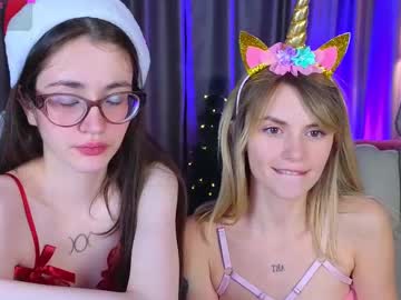 webcam girl monkey_and_bananass capture image #4062152