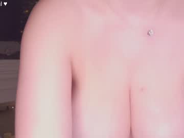 webcam girl aveksmr capture image #723549