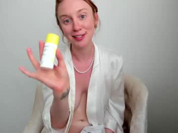 webcam girl pretendlunch capture image #2049041