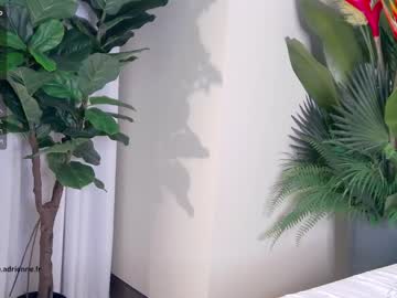 webcam girl belle_adrienne capture image #2135572