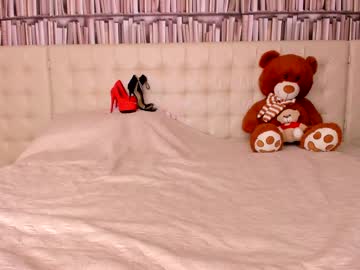 webcam girl carolinaherera capture image #705589