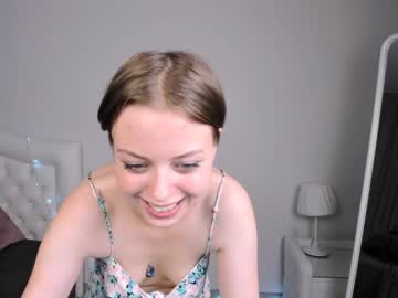webcam girl cheril_landry capture image #2303343