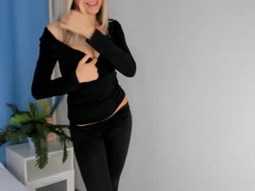webcam girl reginamarini capture image #2444829