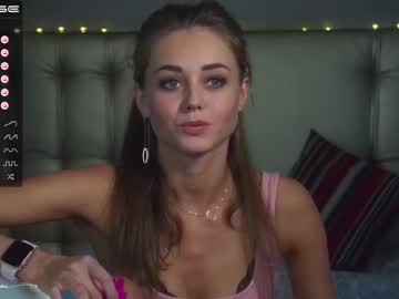 webcam girl lettymoa capture image #2875076
