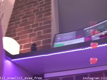 webcam girl lil_eva capture image #1236241