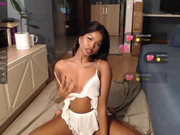webcam girl cherrrish_ capture image #3211208