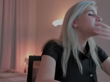 webcam girl whitewidooowww capture image #808293