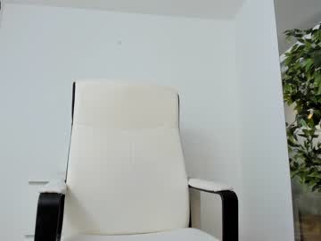 webcam girl ingridblondy94 capture image #1551251