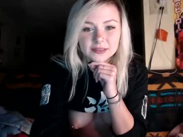 webcam girl kipsy420 capture image #3323307