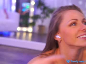 webcam girl eva_fashionista capture image #3580075